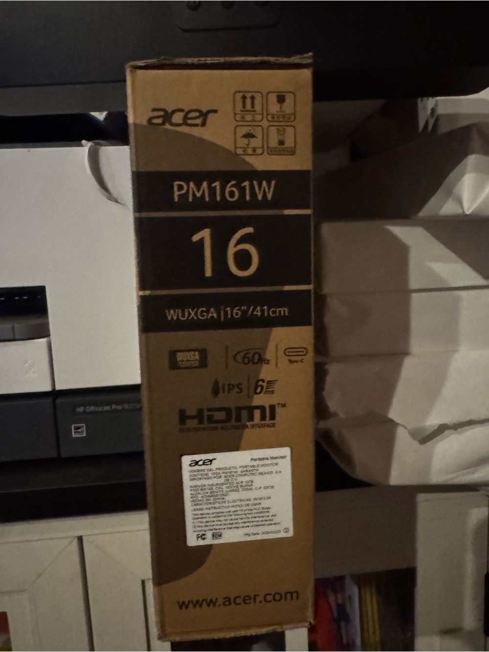 Acer 16" Monitor Box with Black and Brown Graphics
